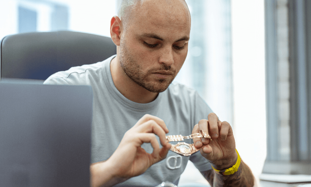 The Ultimate Guide to Authenticating a Luxury Watch in Dubai: Steps, Risks, and Expert Advice